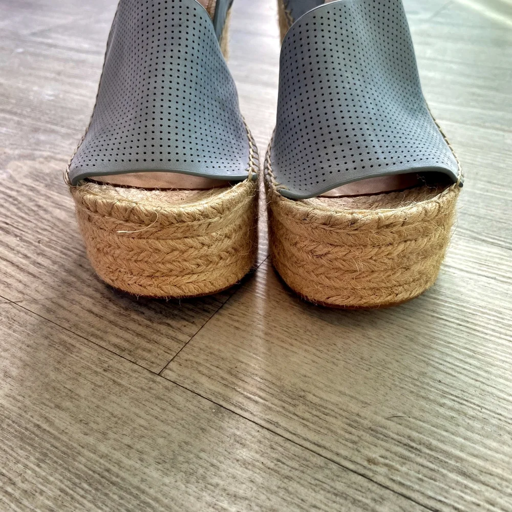 Blue Suede Espadrille Wedge Sandals Resortwear Beachy Vacation 8.5